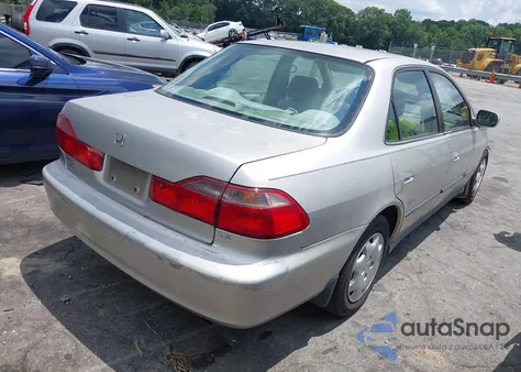 1999 Honda Accord Lx from USA, damaged, VIN 1HGCG5543XA010318